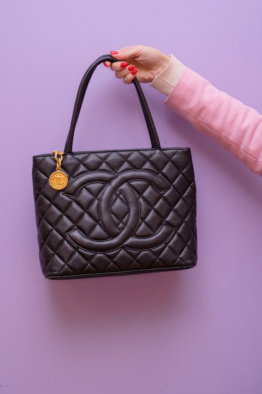 Chanel Chanel Black Caviar Medallion Tote - AWL2370