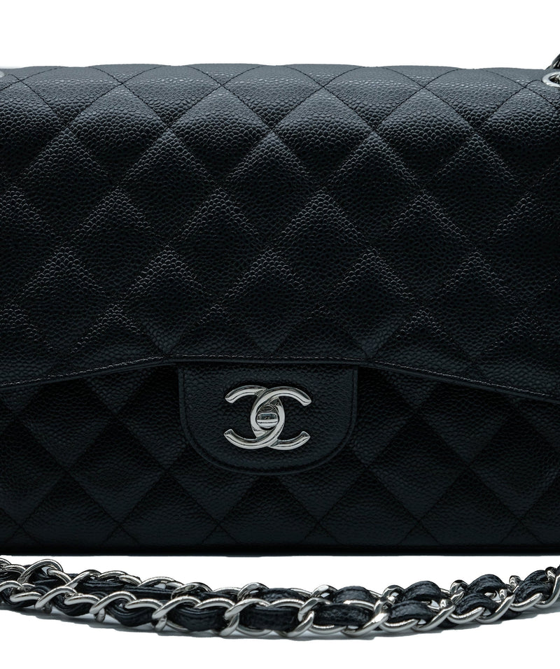 Chanel Black Jumbo Classic Flapbag RJC2073 – LuxuryPromise
