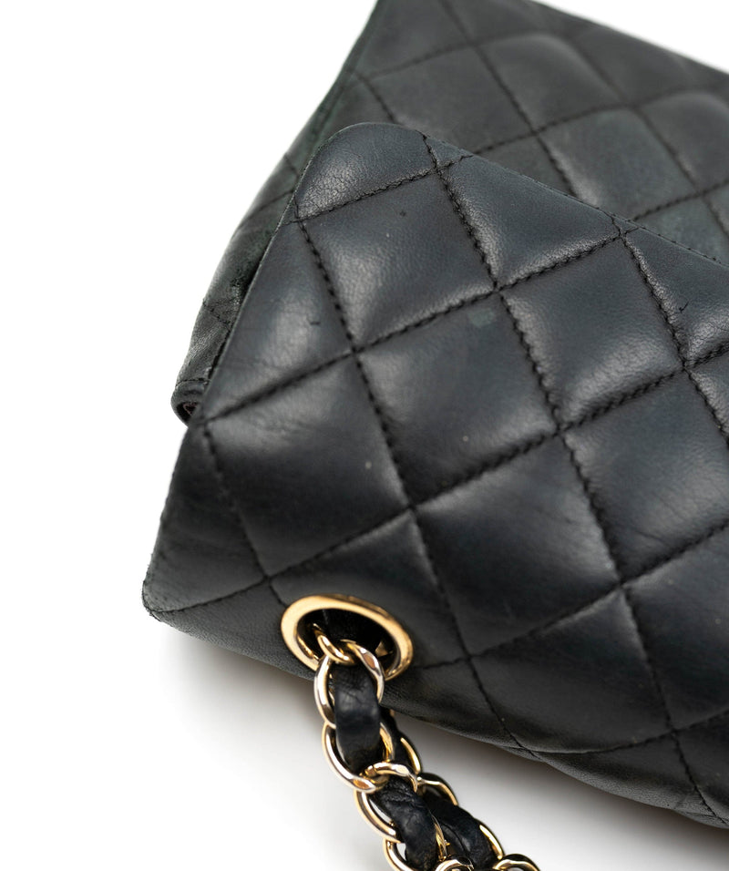 Chanel Black Lambskin 9 Inch Classic Flap Bag GHW AGC1397