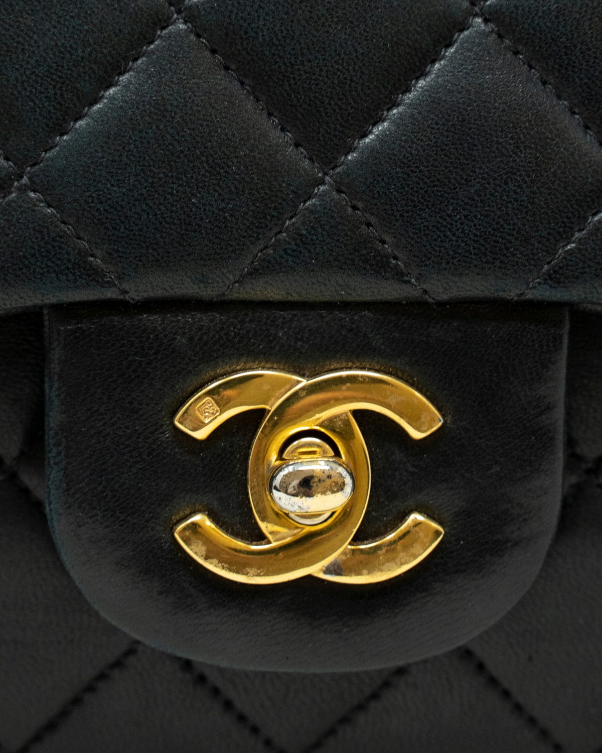 Chanel Chanel Black Lambskin 9 inch Classic Flap Bag GHW - AGL1787