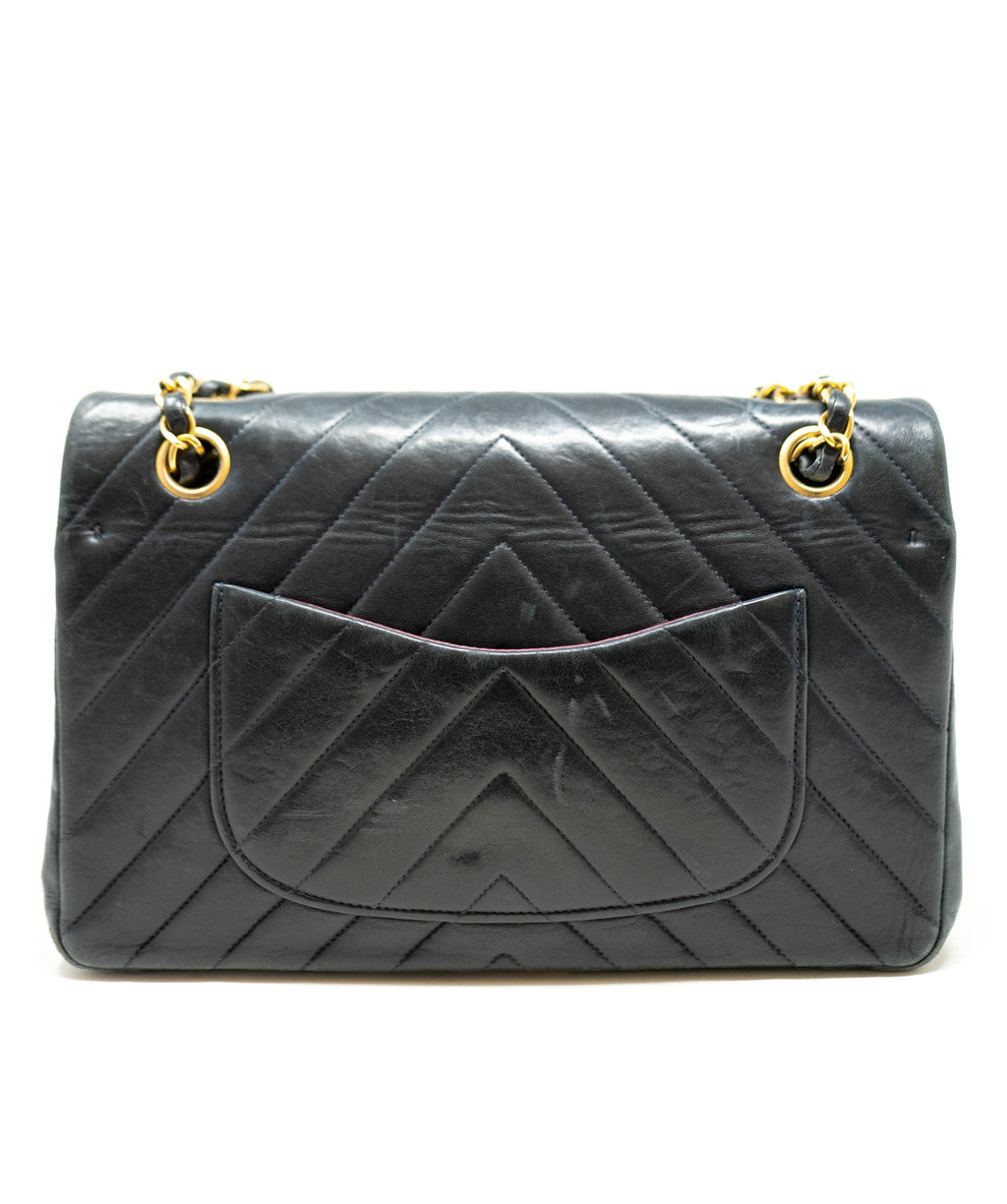 double flap bag with chain embrodary in lambskin black ghw seri 30