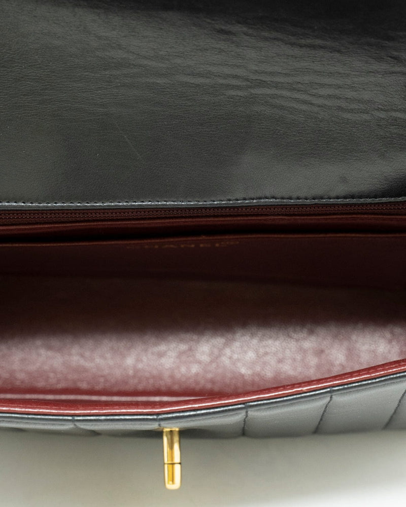 Chanel Black Lambskin Vertical Quilted Single Flap Bag - ASL2174