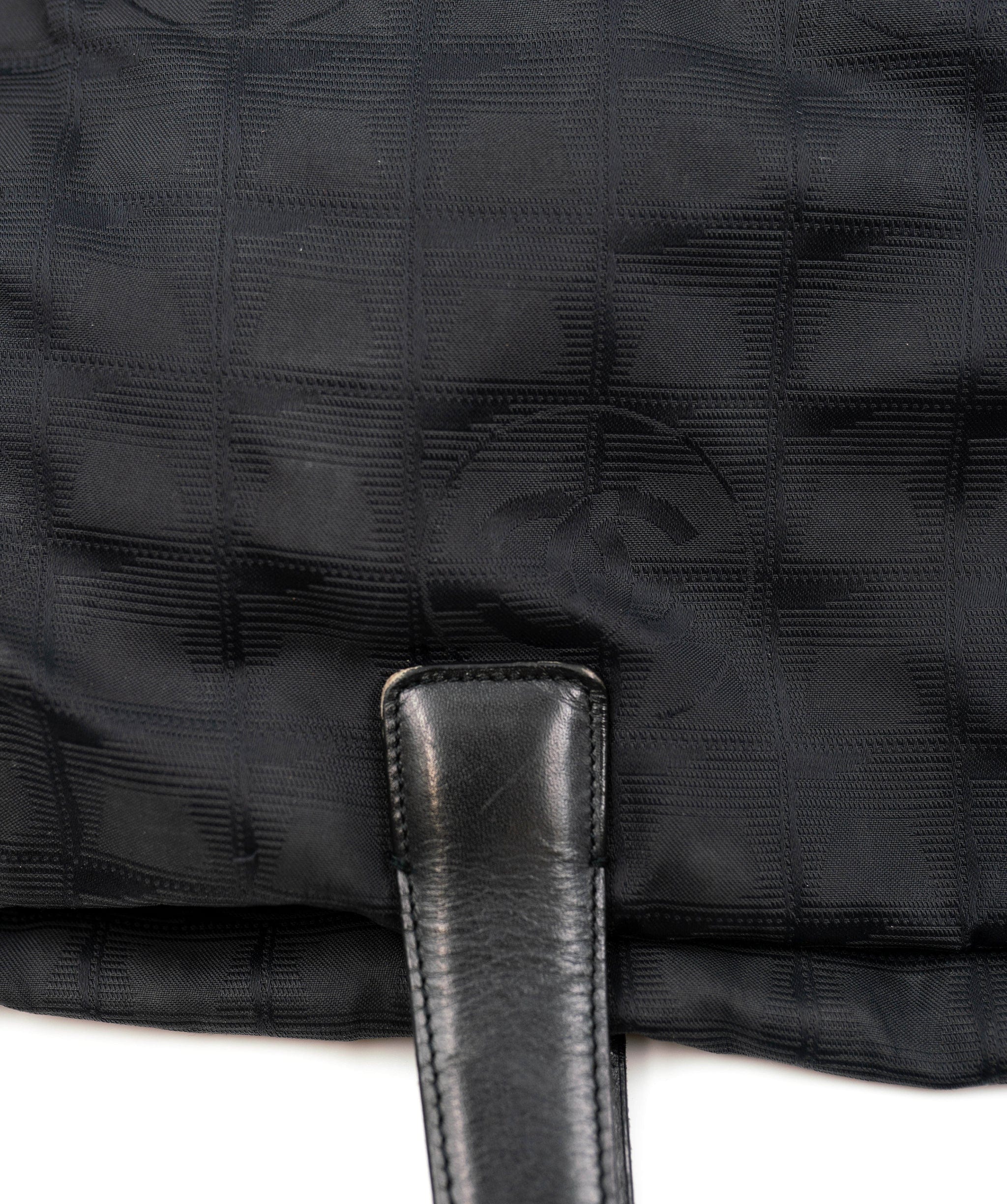 Chanel Chanel Black Nylon Travel tote - ADL1841