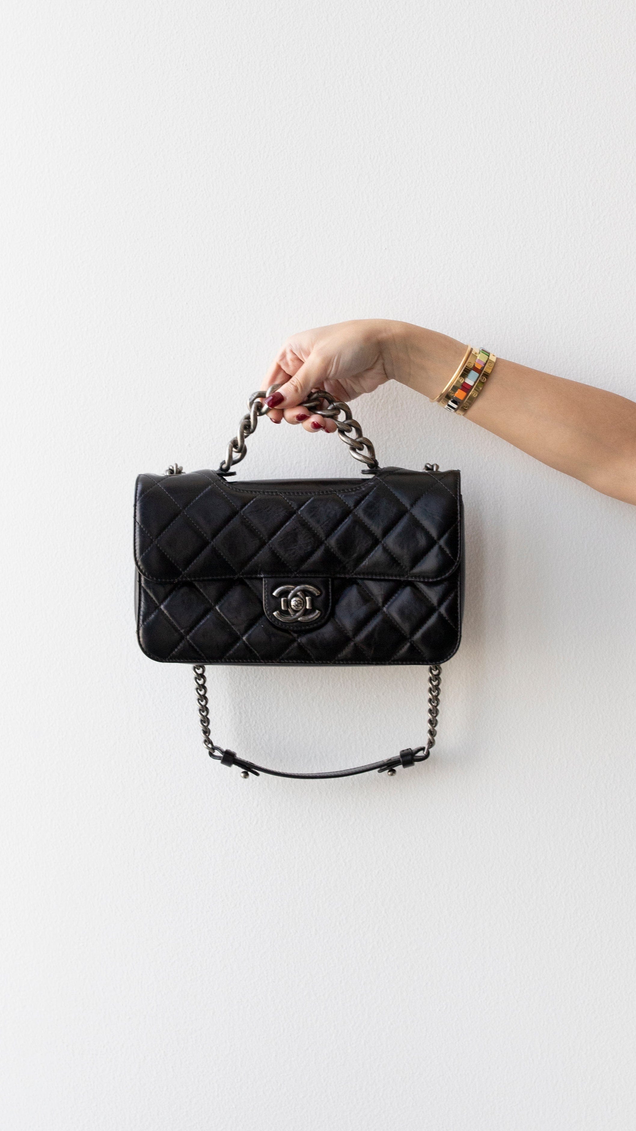 Chanel Chanel Black Shoulder bag RJL1480