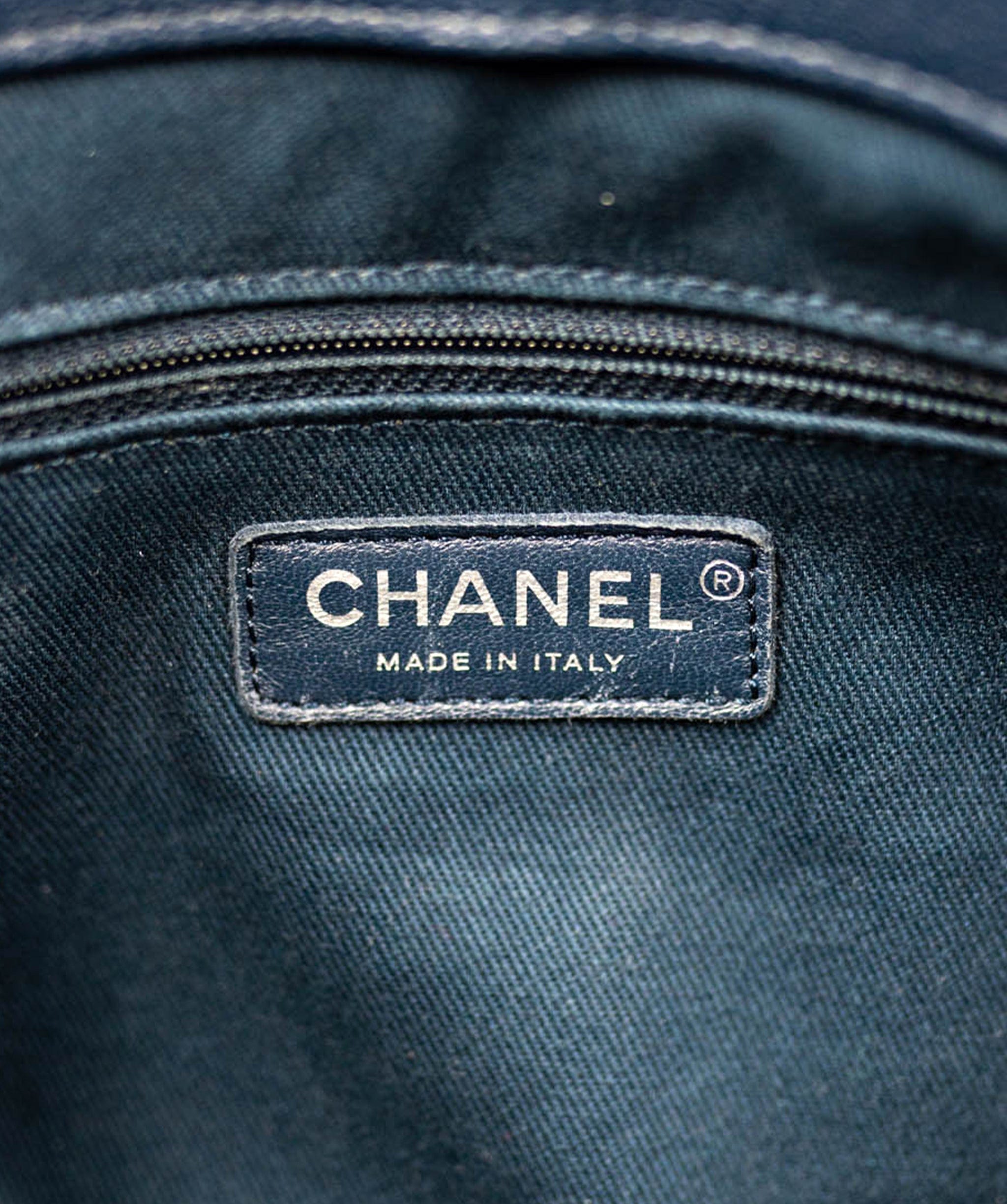 Chanel chanel blue tote ALC0063