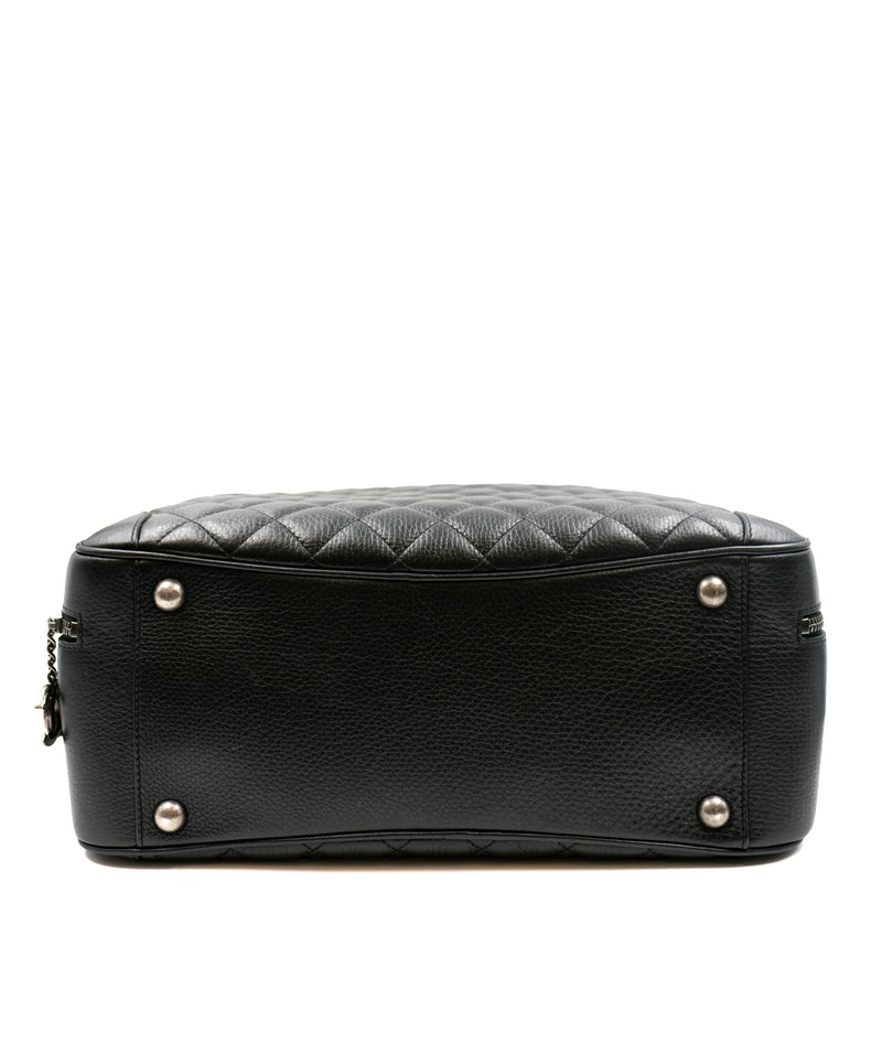 CHANEL Vintage Leather Boston Shoulder Bag Black