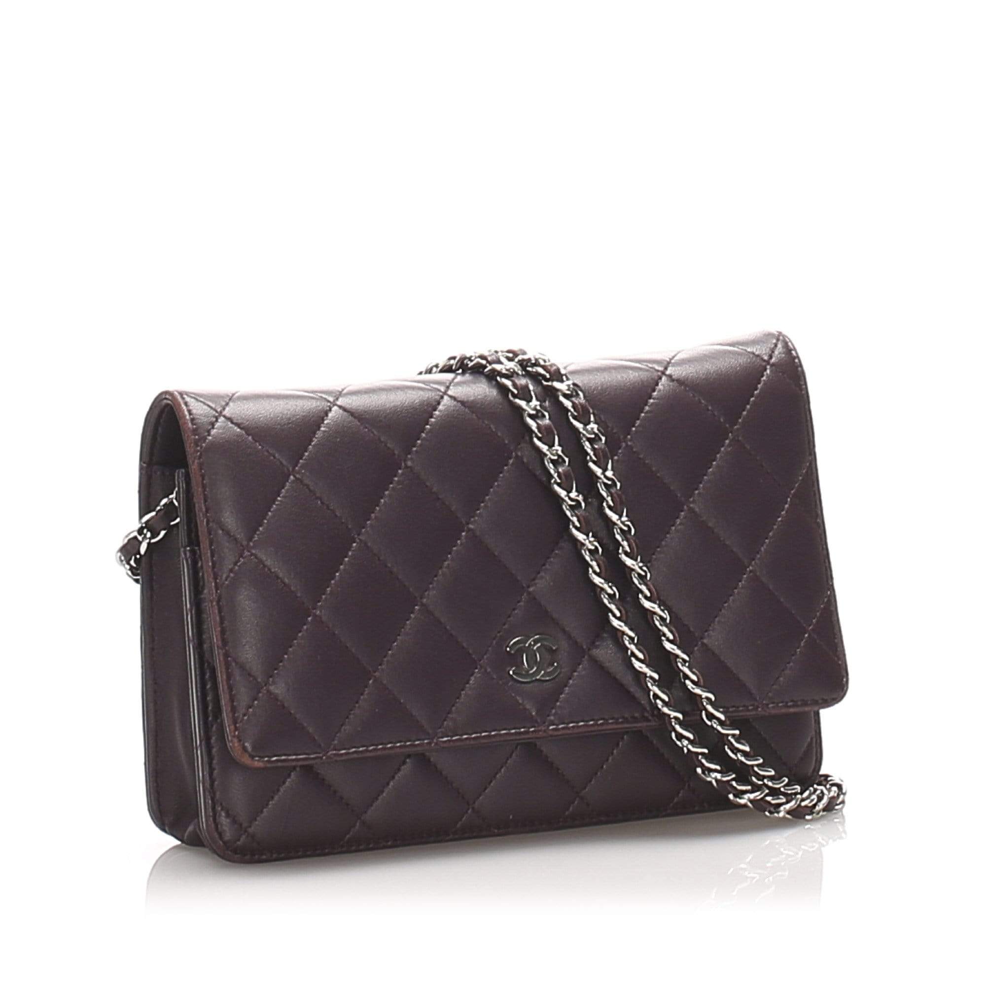 Chanel Chanel Burgundy Classic WOC - AWL1036