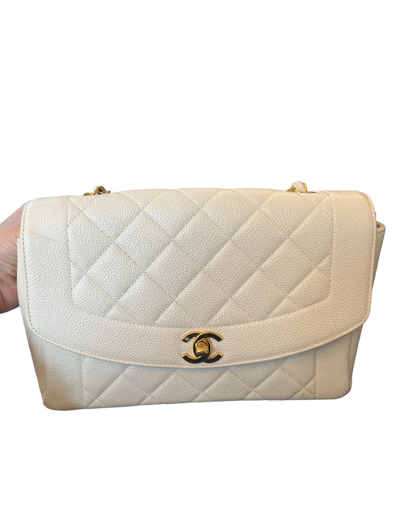 Chanel Caviar Diana Ivory Seal With 2 PXL2274 – LuxuryPromise