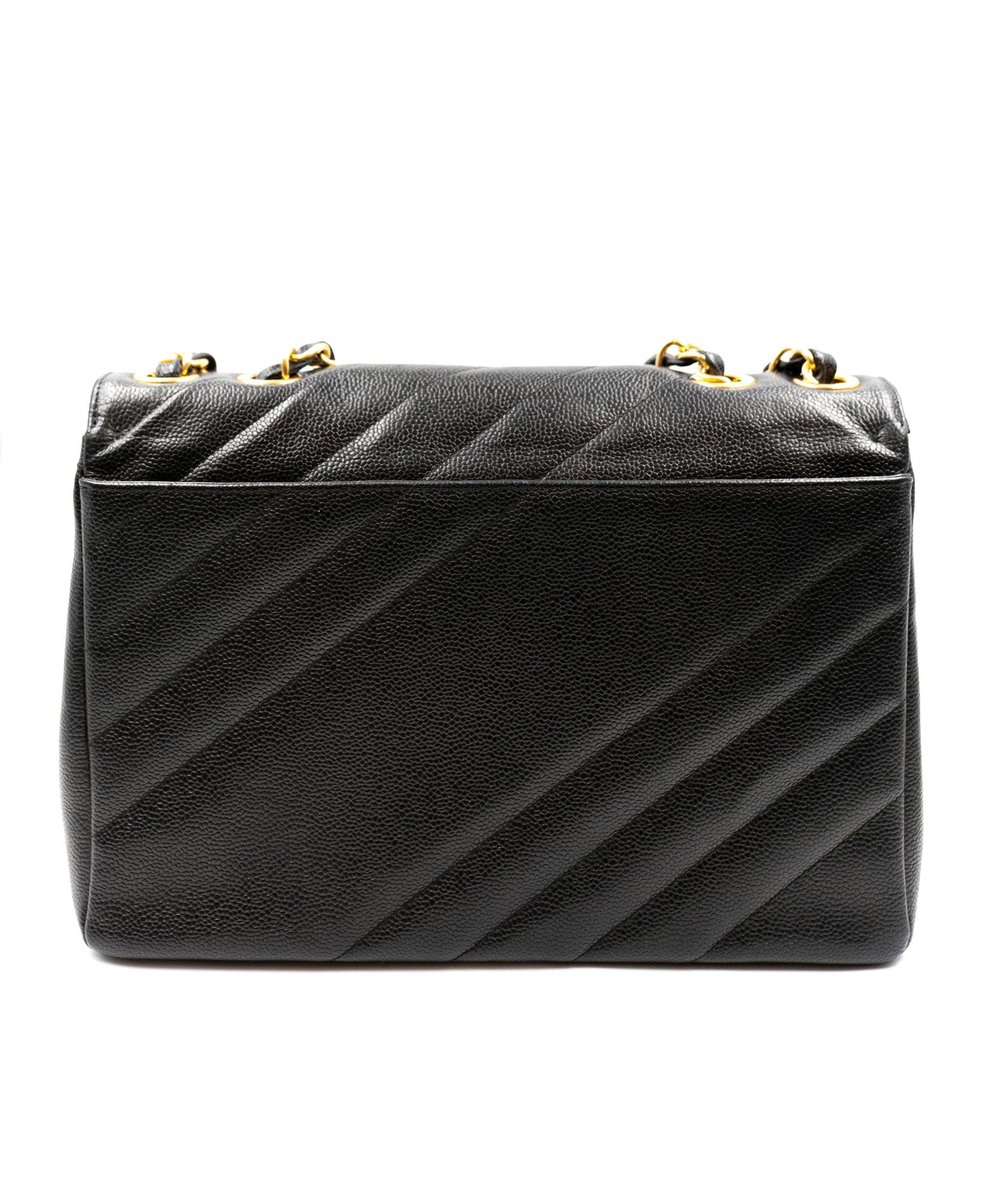 Chanel Chanel Caviar Skin All Black CC Jumbo Classic Flap Bag - AWL3570