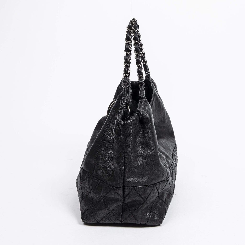 Chanel XL Black Quilted Caviar Leather Cocomark Drawstring Hobo Tote 1 –  Bagriculture