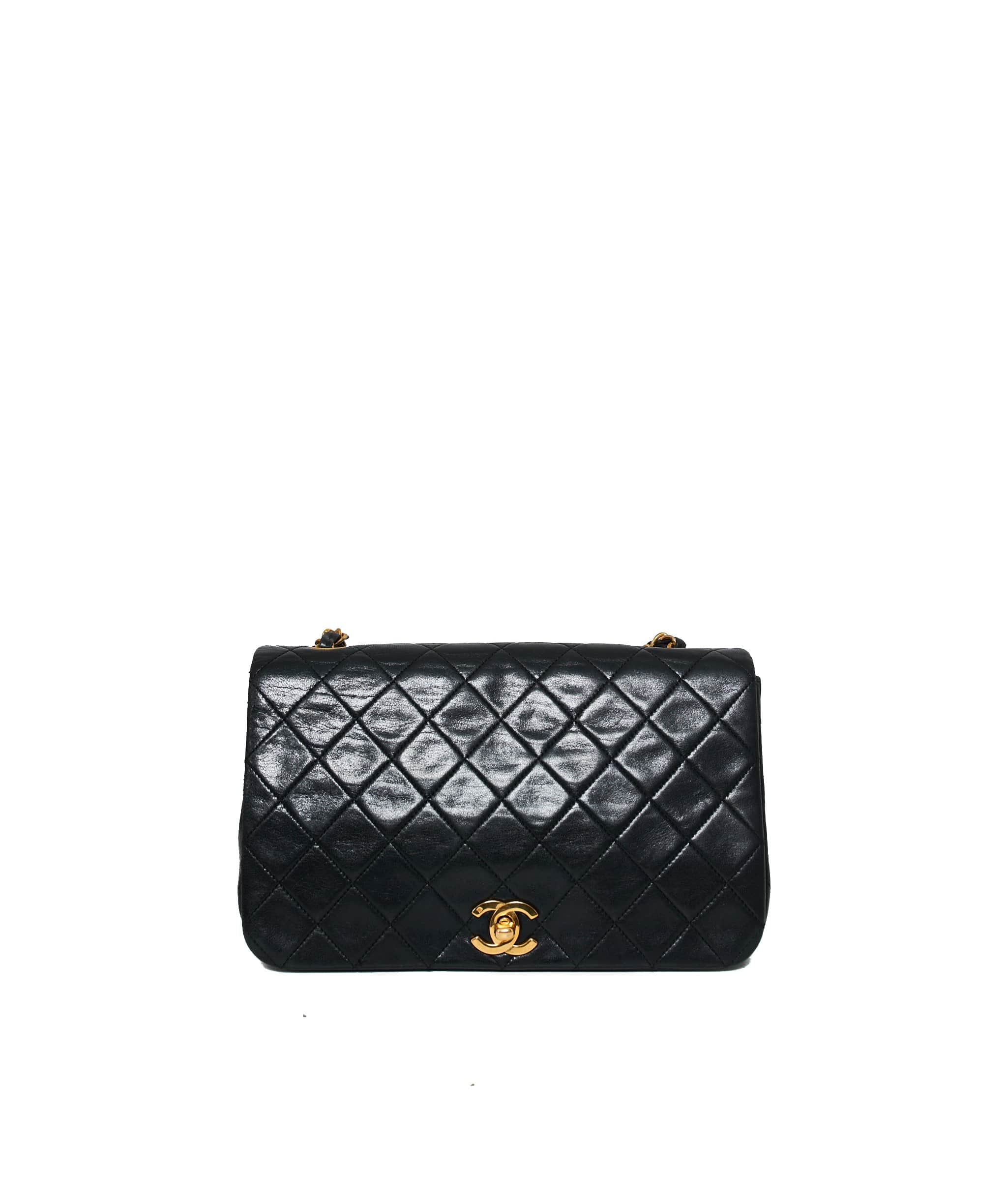 Chanel Chanel CC Logo Matelasse Chain Shoulder Bag - ASL1511