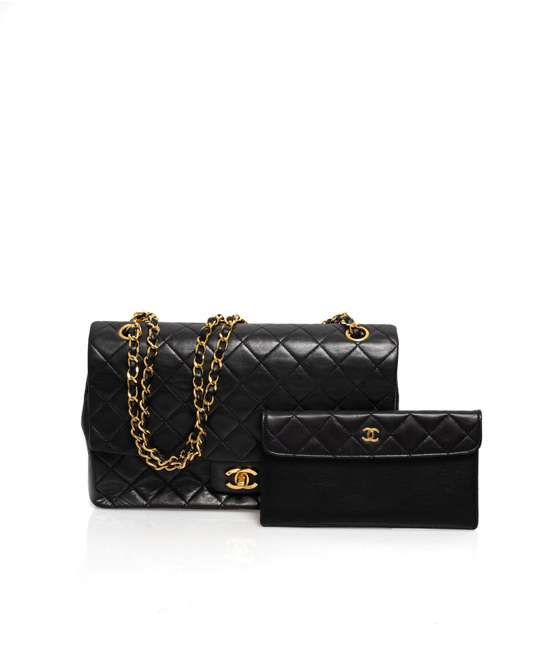 Chanel Chanel CC Matelasse Vintage Classic Single Flap bag with Matching Pouch - ASL1512
