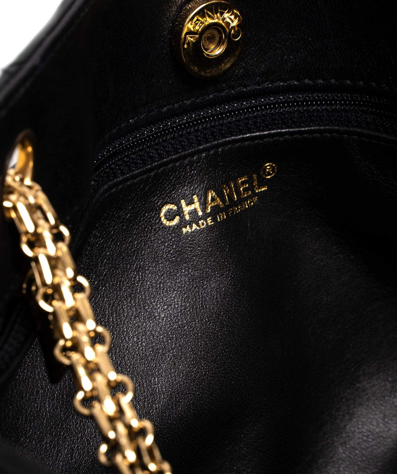 Chanel Chanel CC Turnstile Quilted Shopper Bag - AWL1420