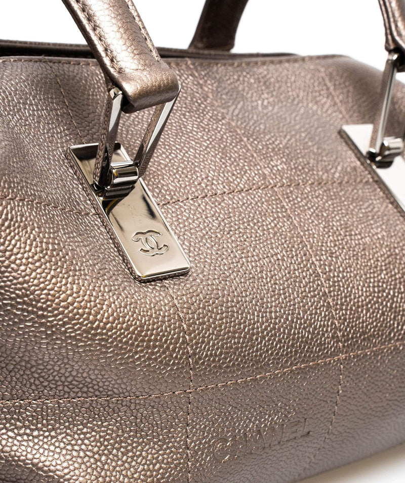Chanel Chanel Chocolate Bar Grained Leather Bag - ADL1463