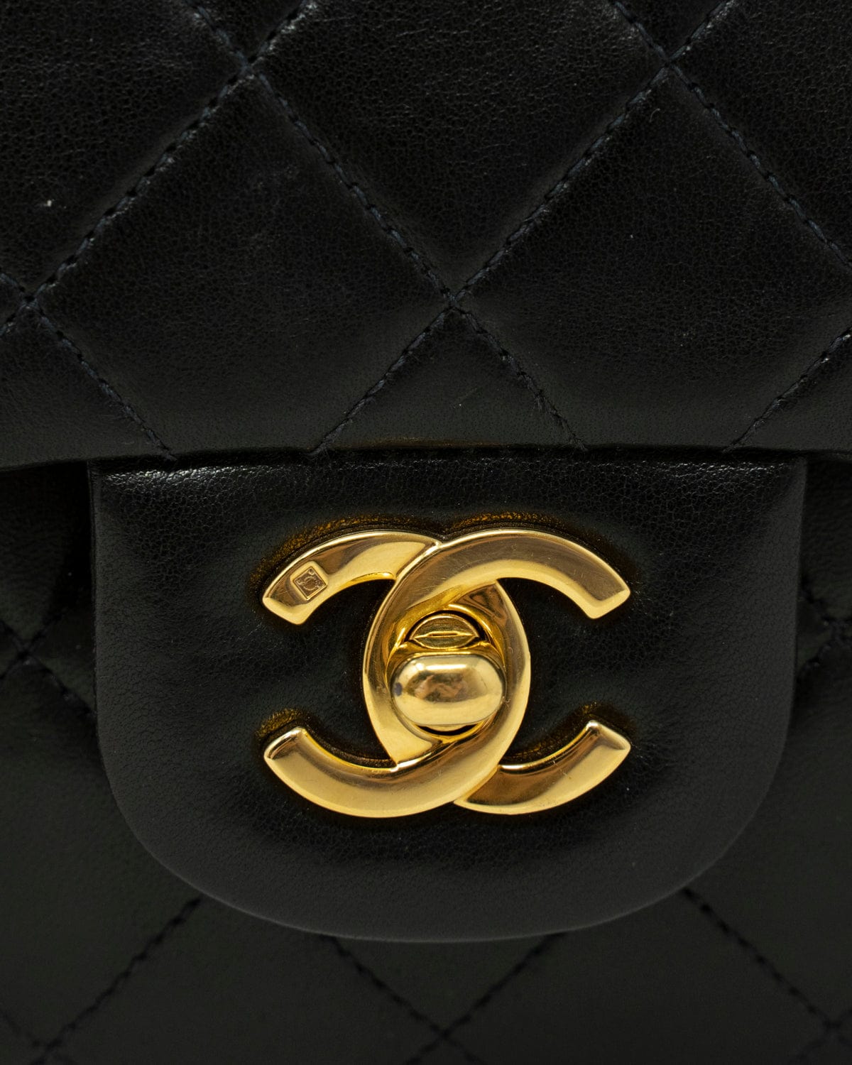 Chanel Chanel Classic Double Flap Small Chain Shoulder Bag - ASL1939