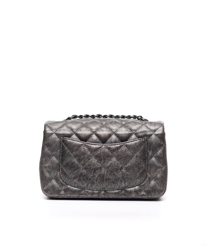 Chanel (Brushed Black)