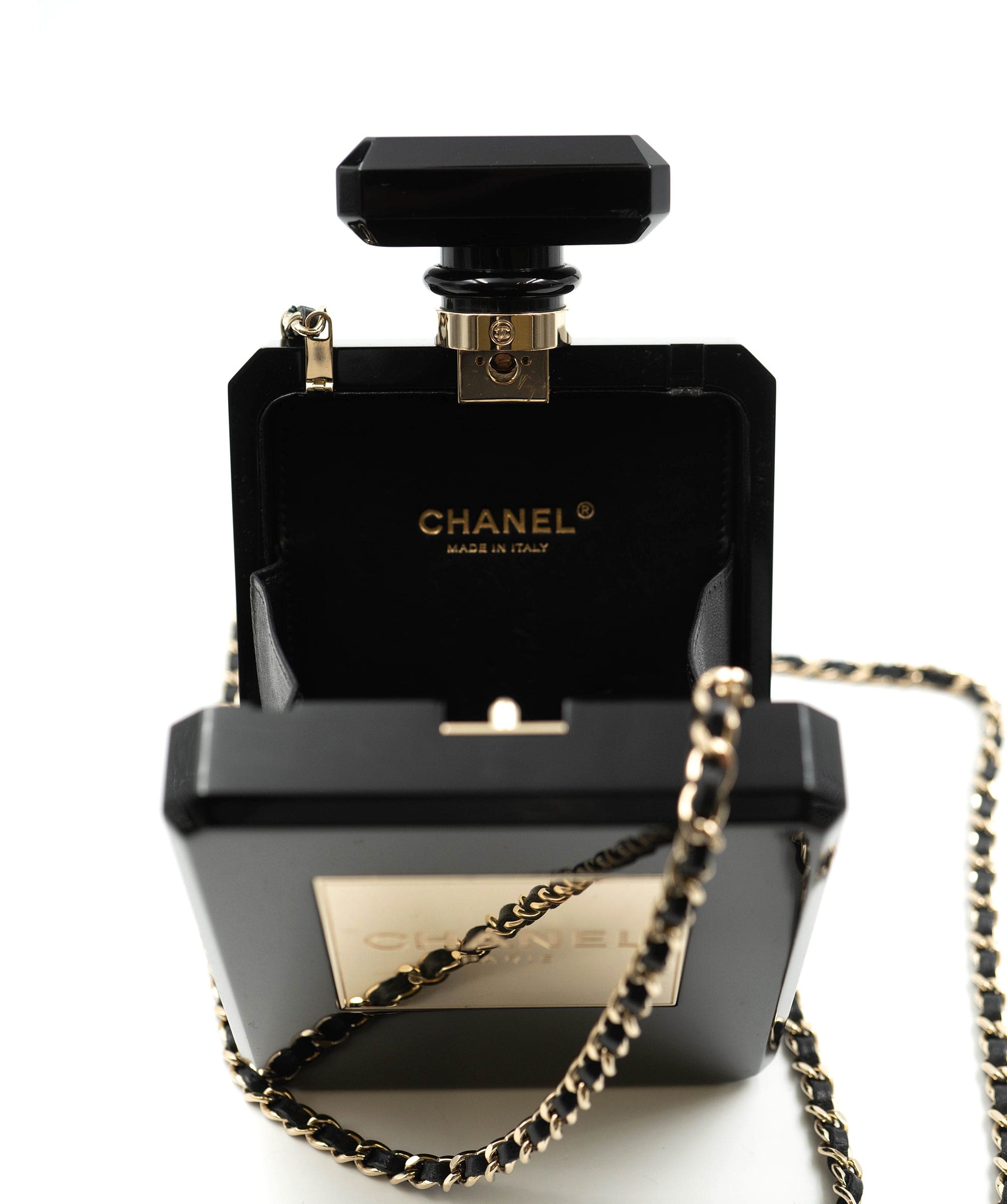 Chanel Chanel clutch n°5 perfume plexi black ASL6519