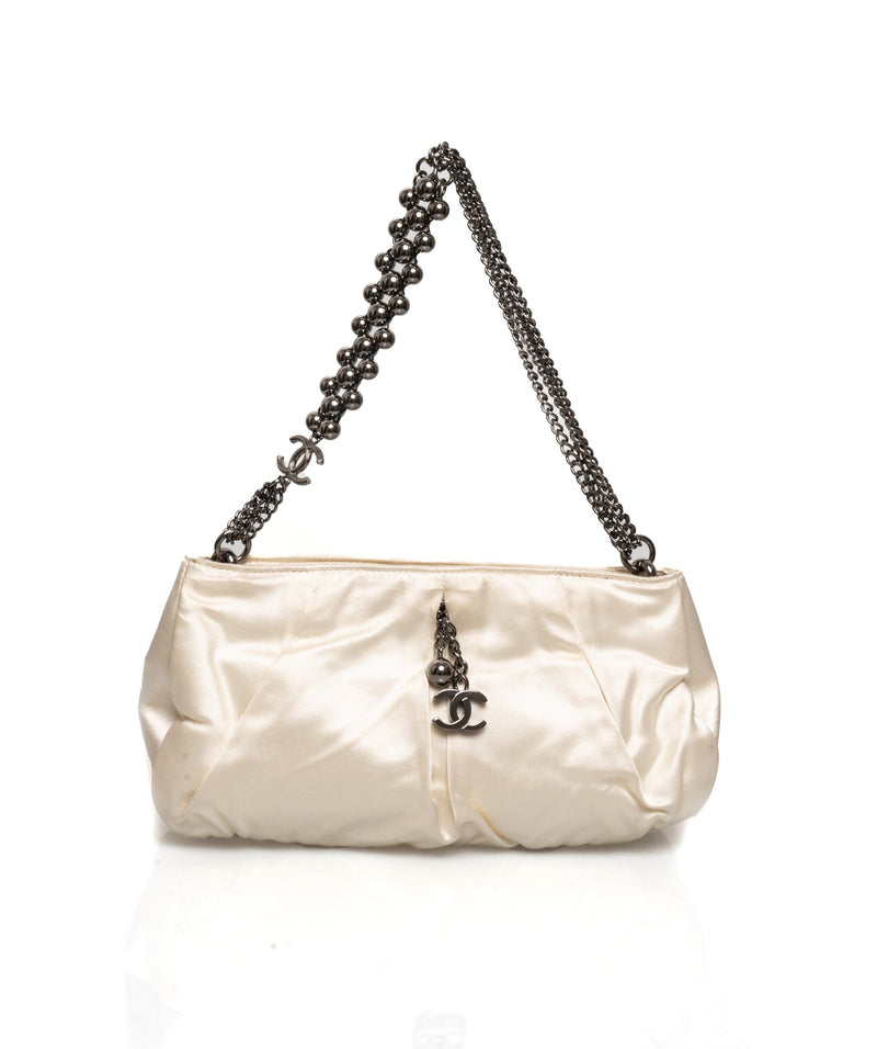 Chanel Chanel Cream Satin Clutch Bag - AGL1339