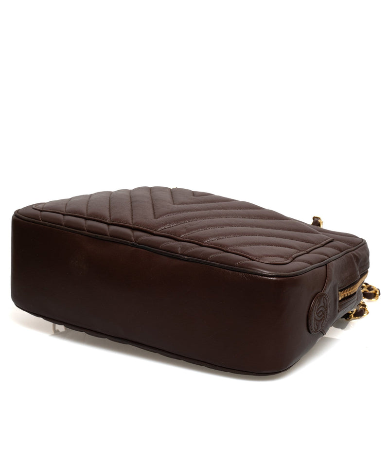 Chanel Chanel Dark Brown Pocket Slip Chain Shoulder Bag - AWL1274