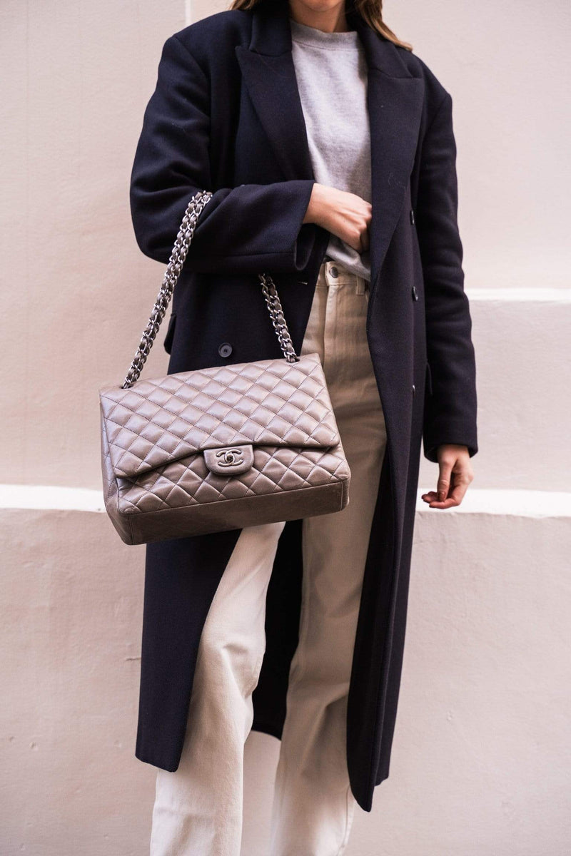 Chanel Chanel Grey Lambskin Maxi Single Flap Bag PHW  AGL1034