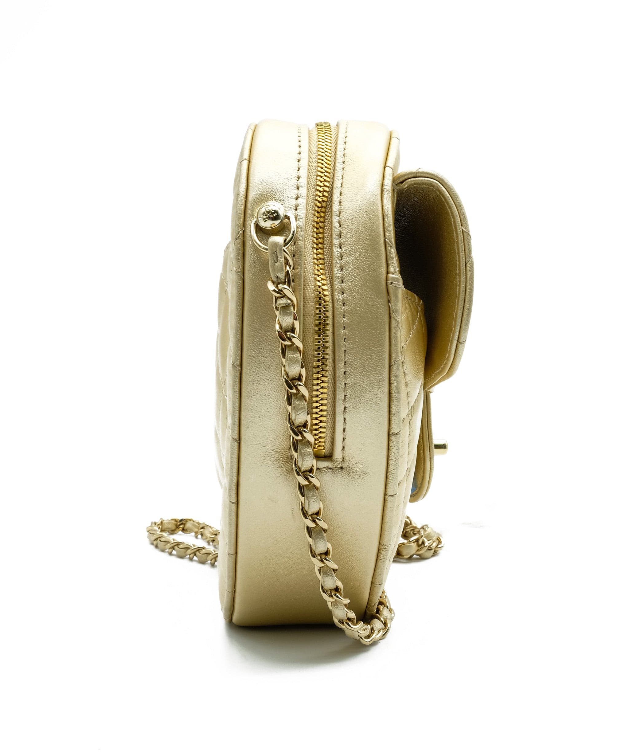 Chanel Chanel Heart Bag Gold RJC1362