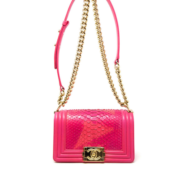 Boy python handbag Chanel Pink in Python - 15077526