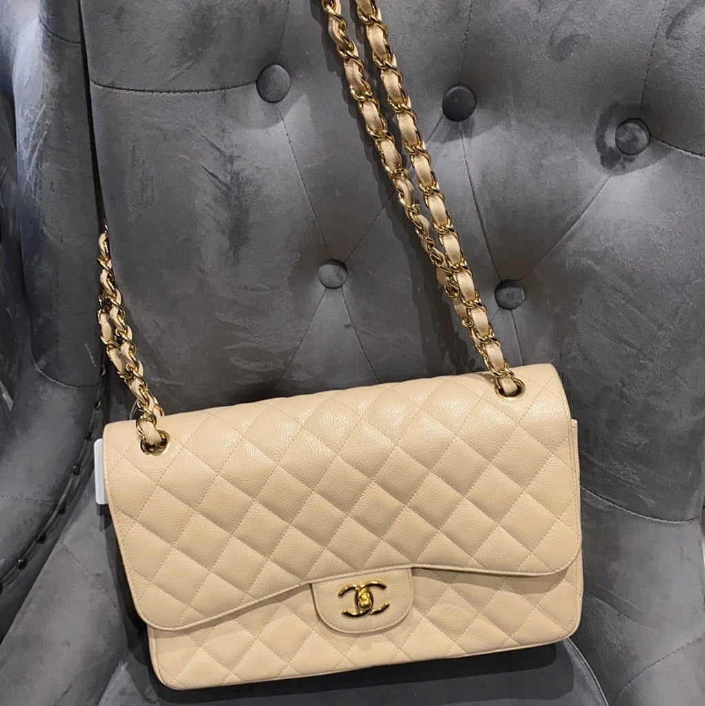 Chanel jumbo beige discount caviar