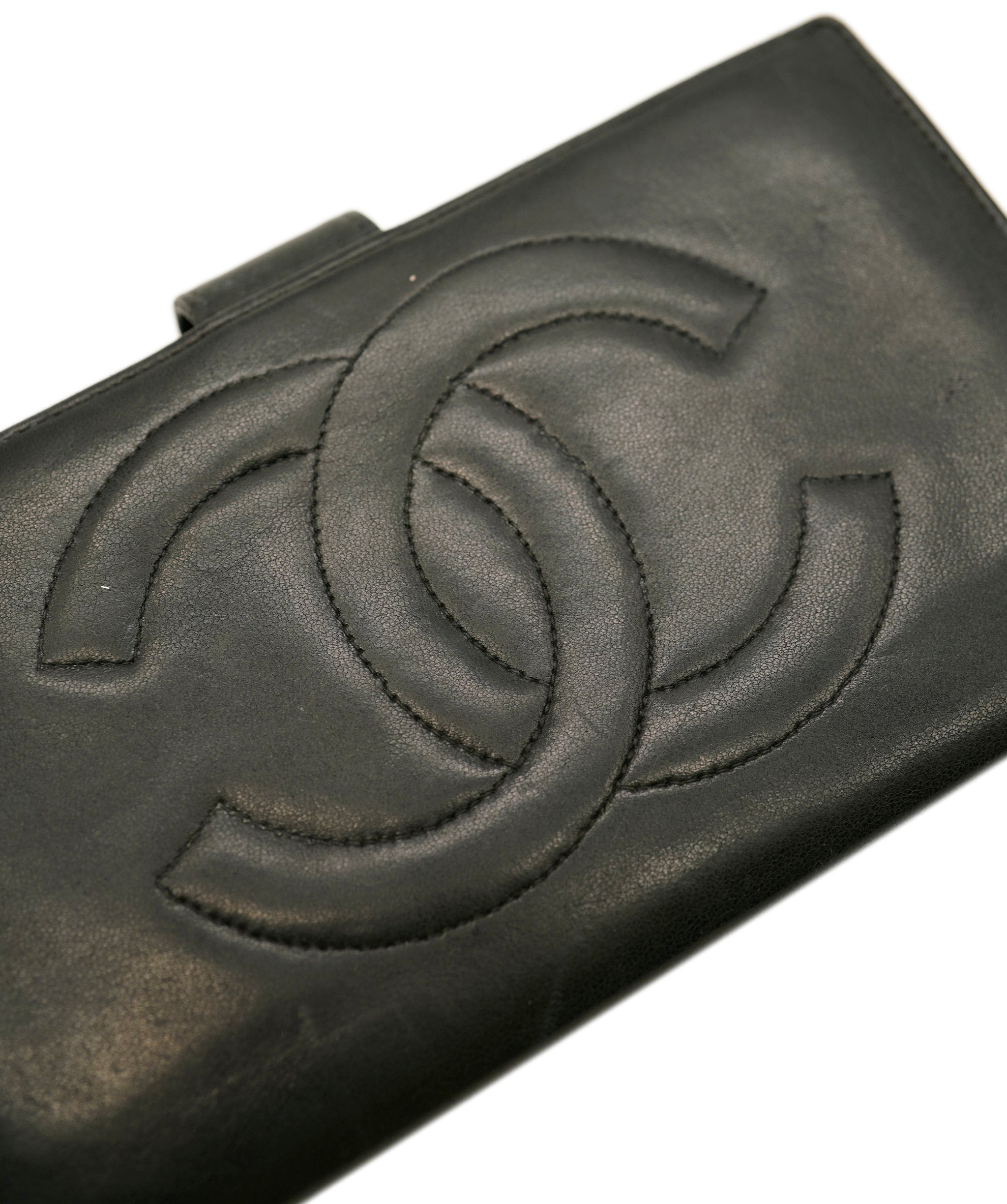 Chanel Chanel Lambskin Black Purse with GHW - ADL1296