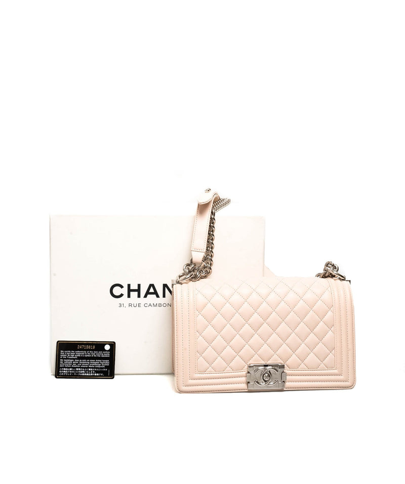 Chanel le hot sale boy pink