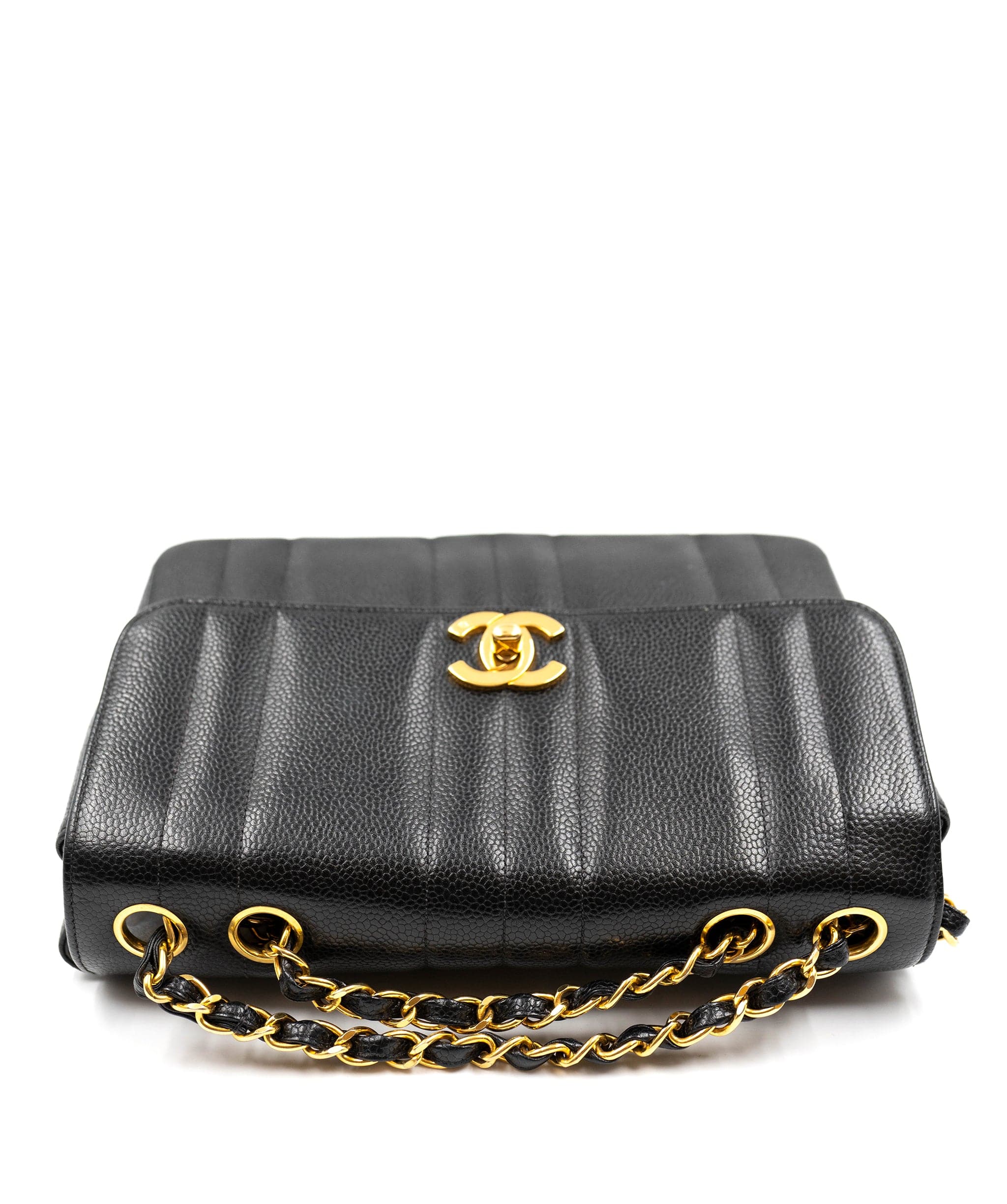 Chanel Chanel mademoiselle Square classic flap bag with Small CC logo - AWL3370