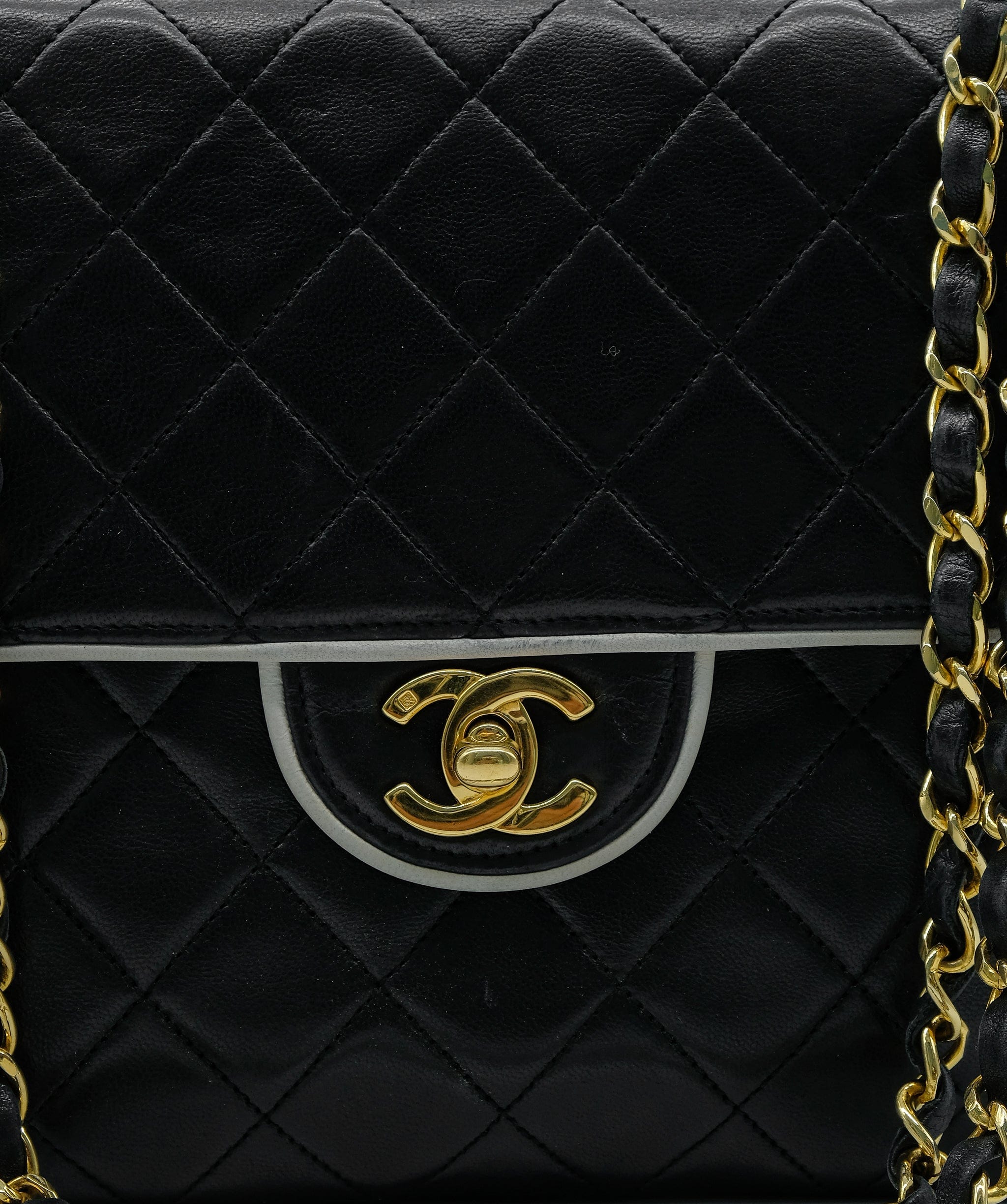 Chanel Chanel Matelasse Chain Shoulder 90155399 RJL1916