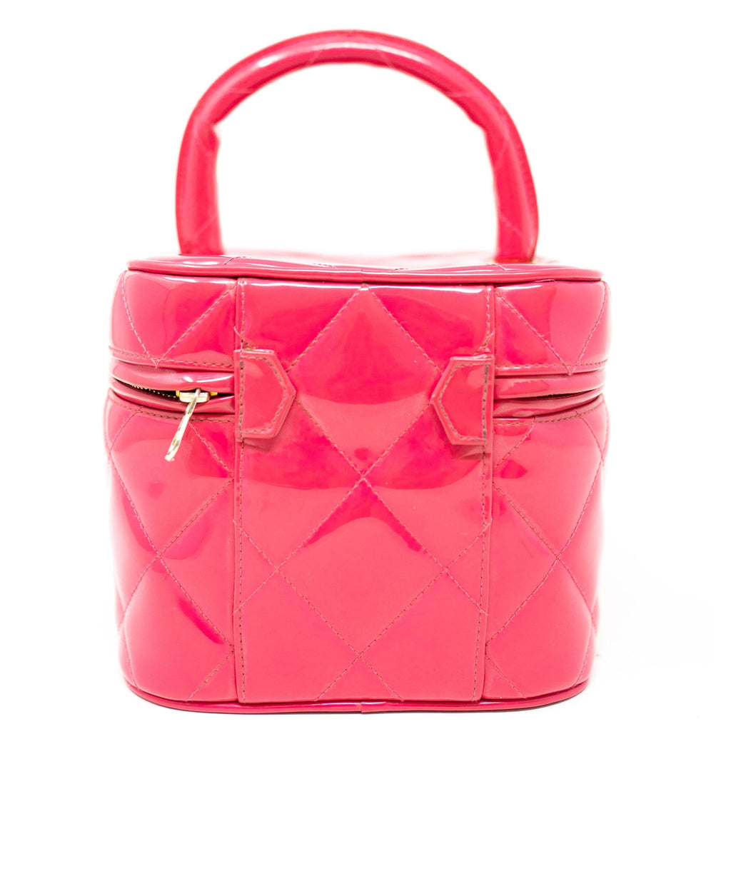 Chanel Matelasse Pink Patent Leather Vanity Bag ASL3569 – LuxuryPromise