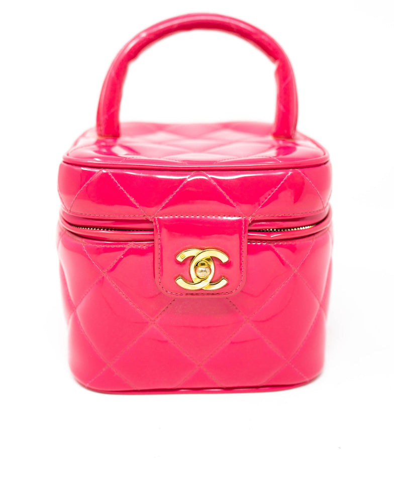 Chanel Vintage Pink/Light Beige Chocolate-bar Quilted Caviar Lax Bowler Bag by Ann's Fabulous Finds