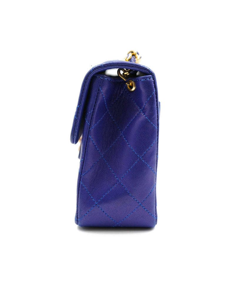 Chanel Vintage Blue royal 7 mini Flap bag - AWL3372