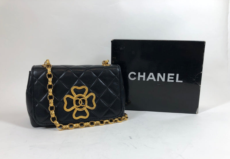 Chanel Chanel Mini Flap Black Lambskin PXL1047