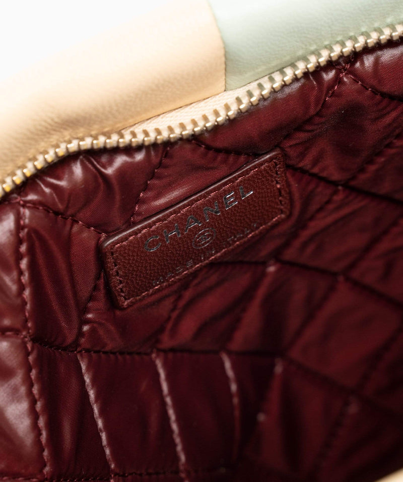 Chanel Chanel Patchwork O Case Clutch Bag - AWC1043