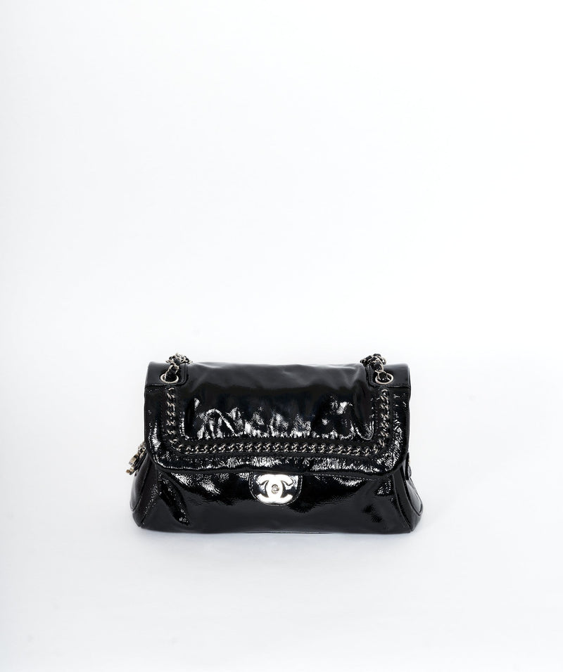 Chanel Chanel Patent Flap Bag MW1568