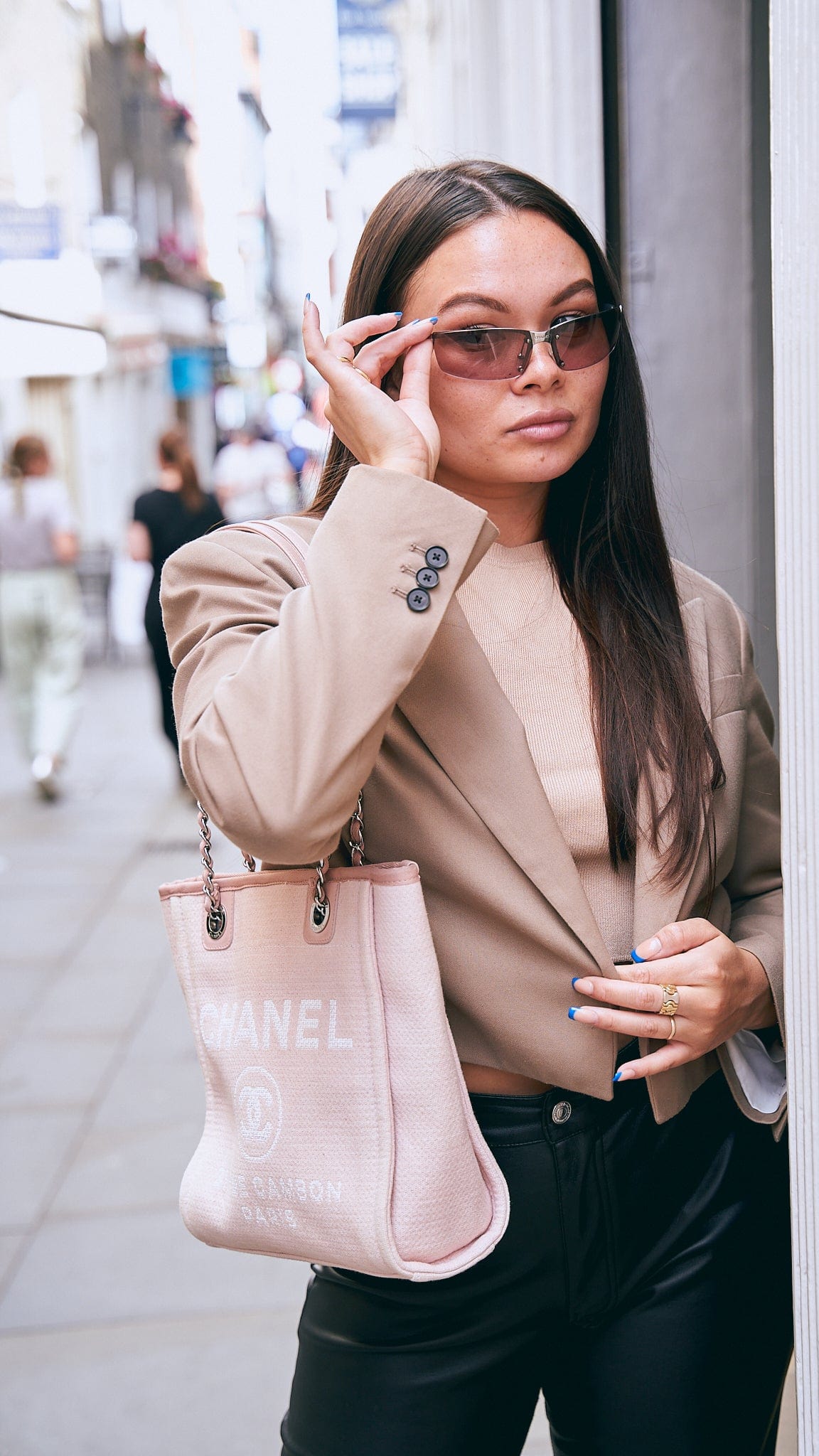 Chanel Chanel Pink Canvas Rue Cambon Tote Bag  - AGL2096