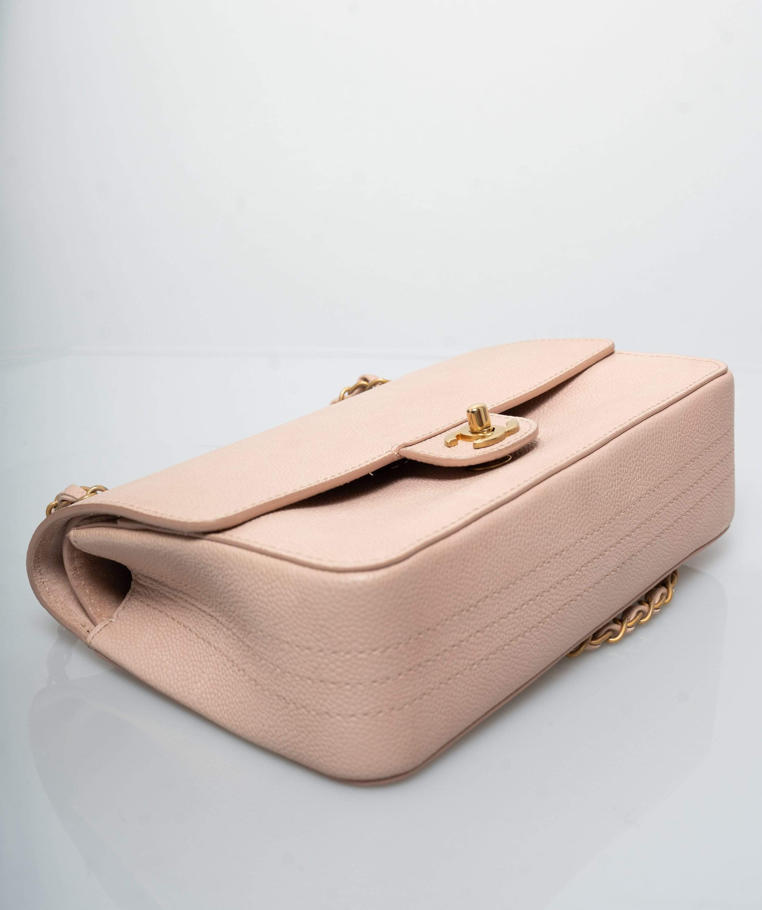 Chanel Chanel Pink Caviar Medium Classic Flap Bag GHW  - AGL1392