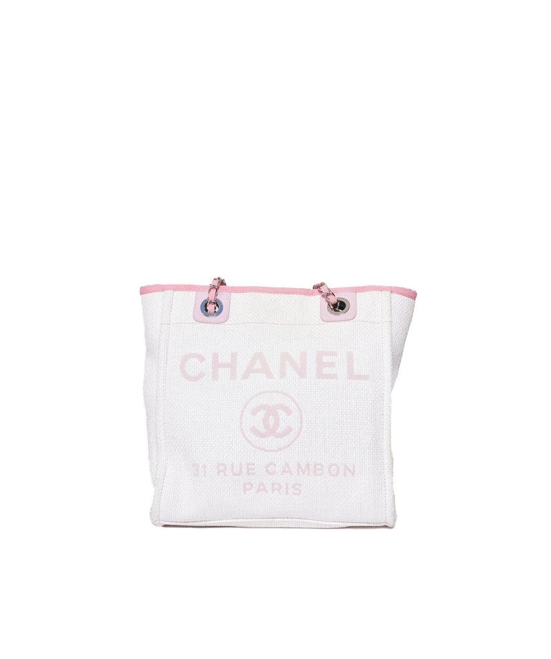 Chanel - Authenticated Deauville Chain Handbag - Cloth Orange Plain for Women, Very Good Condition