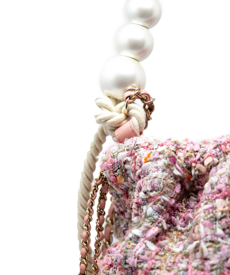 Chanel Pattern Print, Pink 2022 Tweed Bucket Bag Small