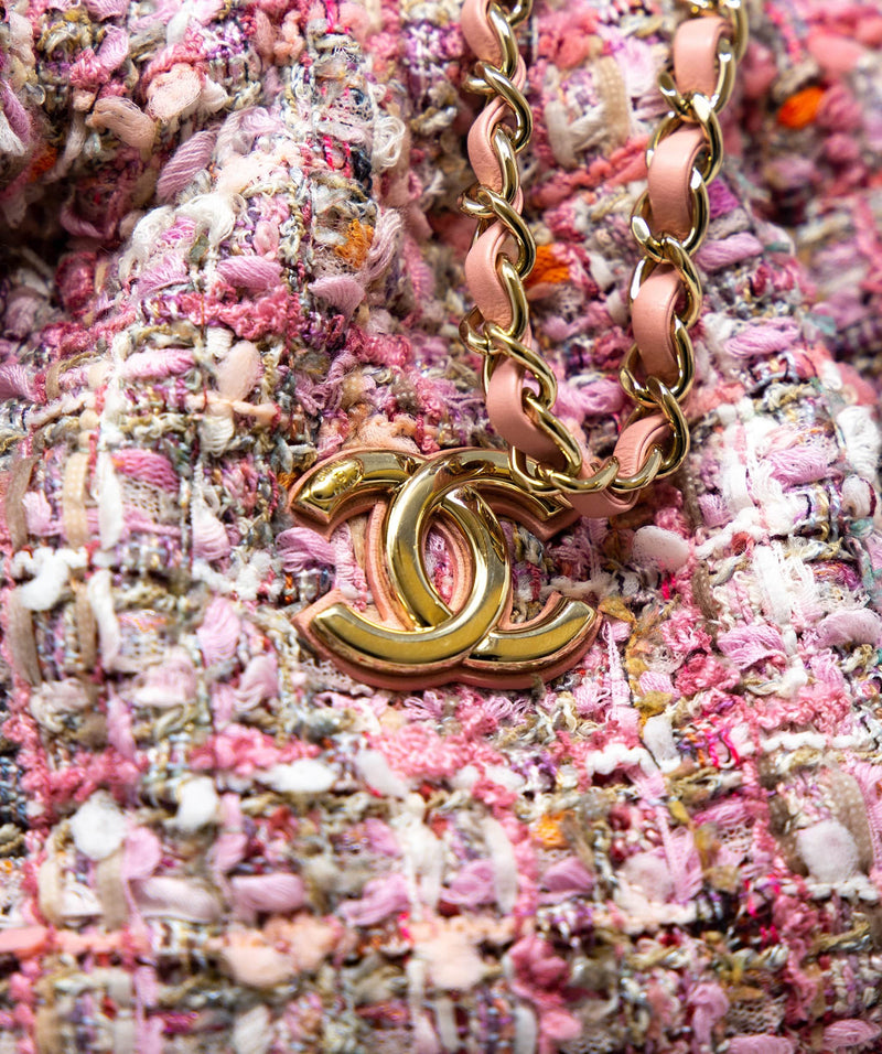 Chanel Pink Tweed Pearl Handle Soft Bucket Bag - AGC1104 – LuxuryPromise