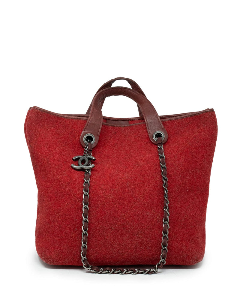 Chanel red hotsell tote bag