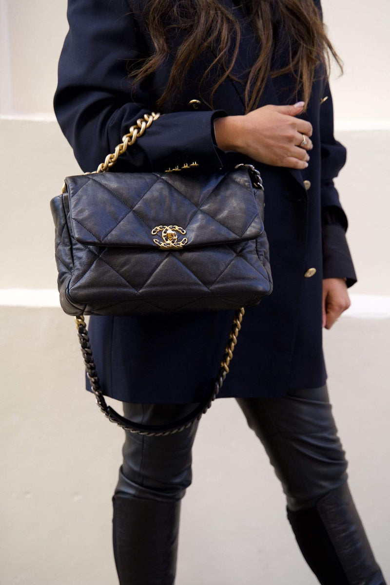 Designer - Pre-loved Chanel Big Matelasse Flap Chain Shoulder Bag Lamb Skin  Black Gold - Black | M.catch.com.au