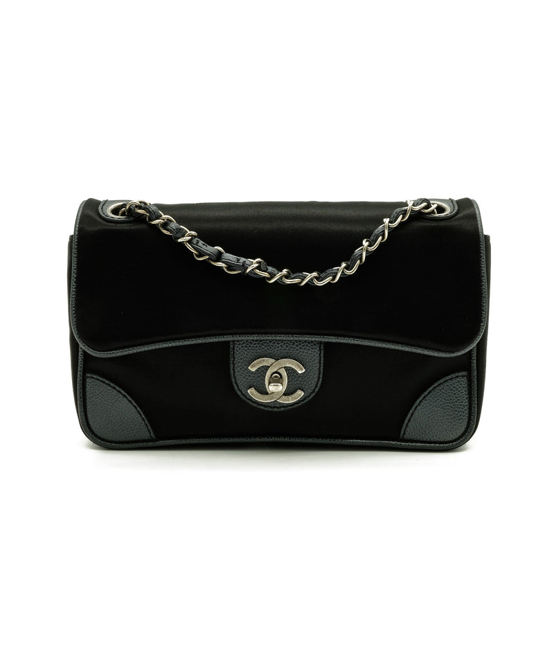 Chanel Chanel Satin and Caviar Flap RJC1240