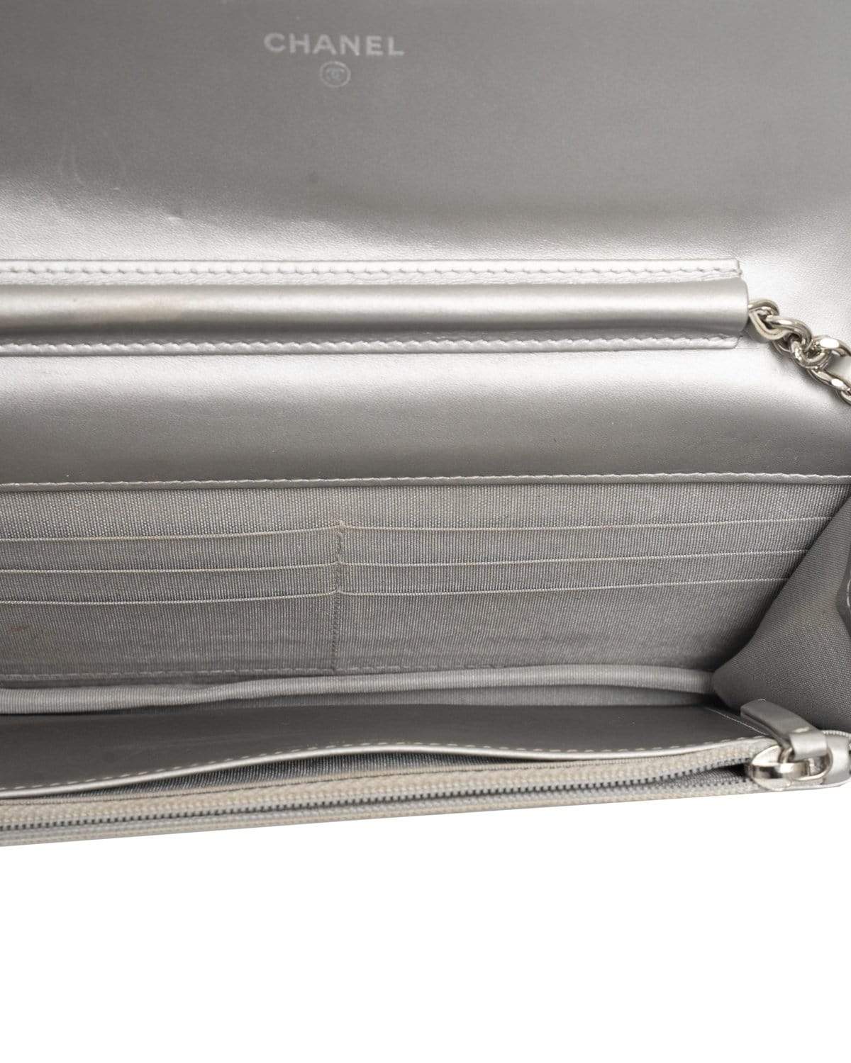 Chanel Chanel Silver Patent Leather 7.5' Wallet On Chain PHW - AGC1044