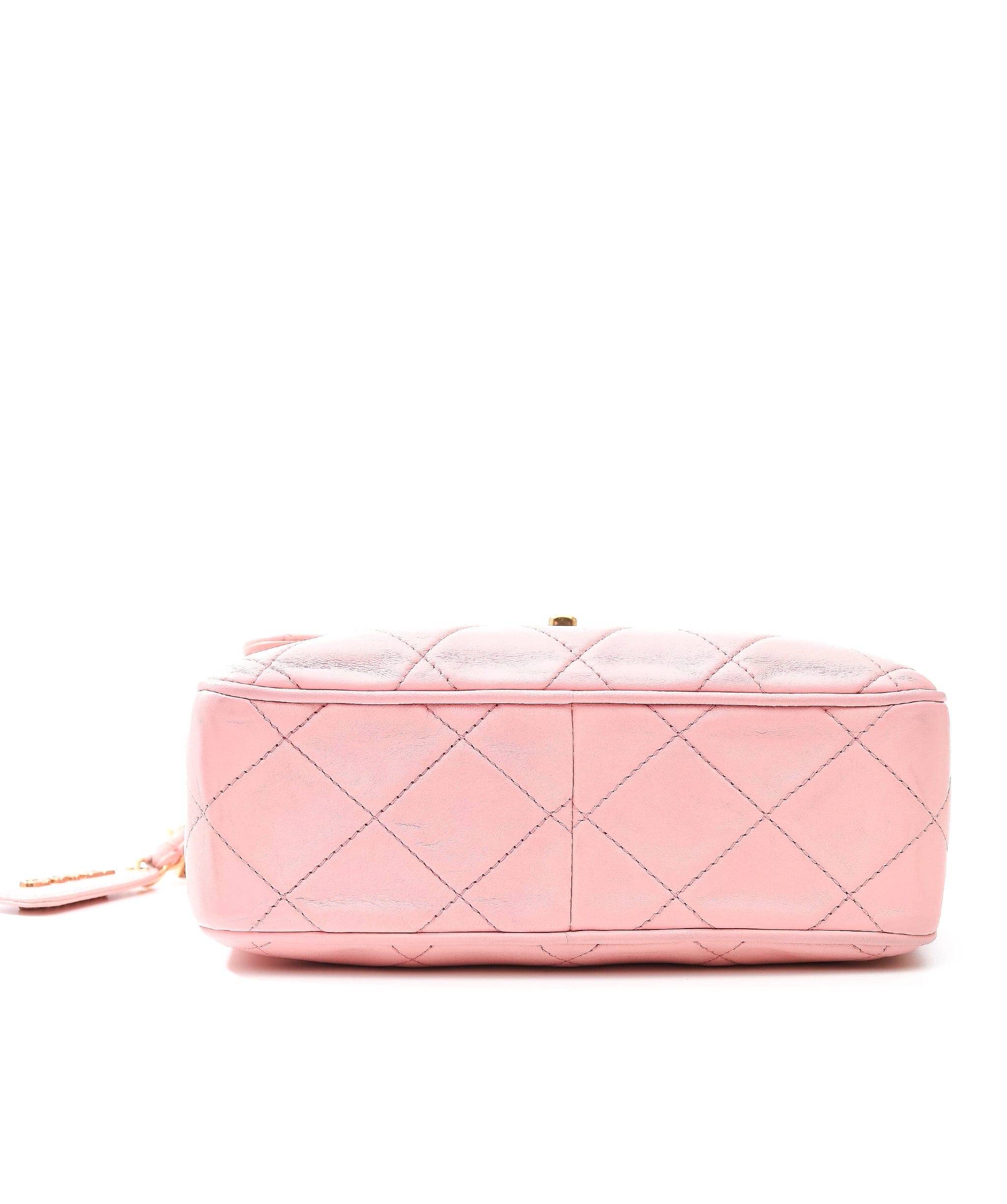 Chanel Chanel Small Pink Lambskin Camera bag - AWL2773