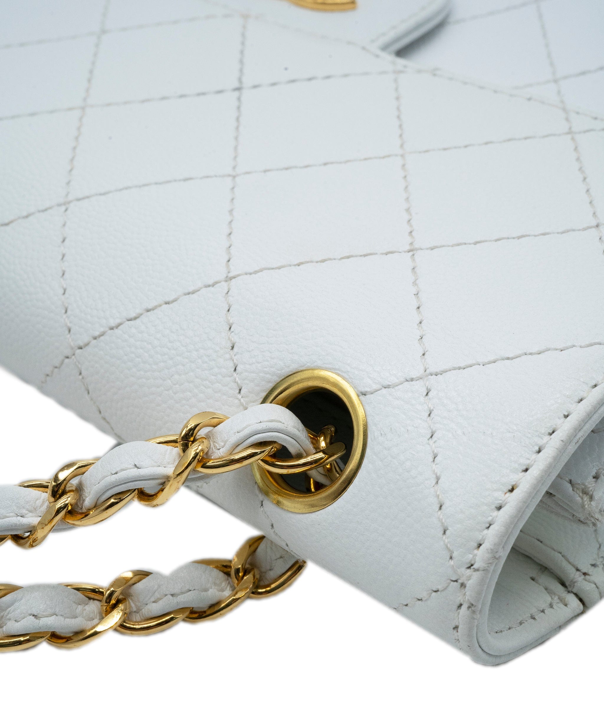 Chanel White Caviar Single Flap Bag with GHW - ASL2886 – LuxuryPromise