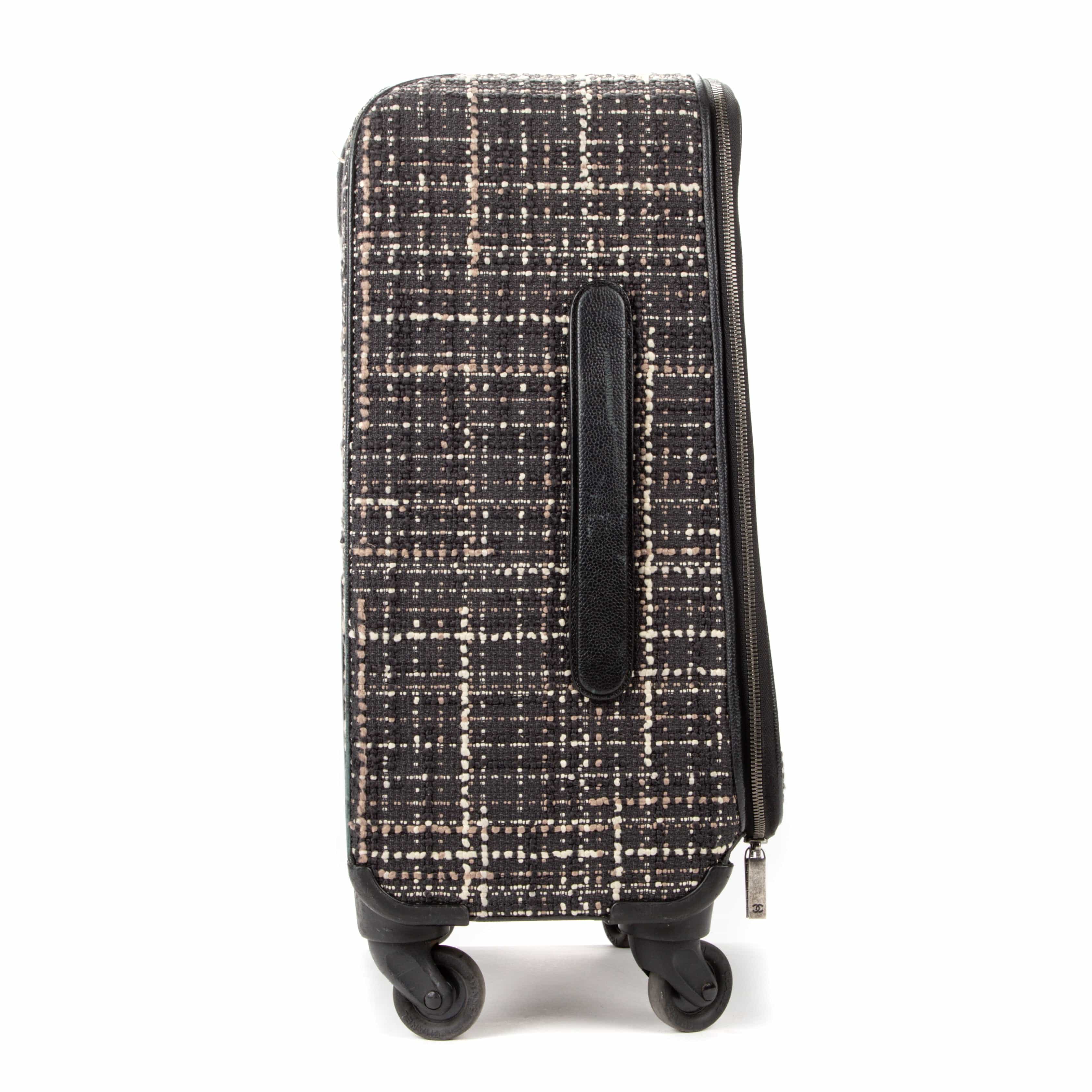 Chanel Chanel Tweed Rolling case - EAG6607