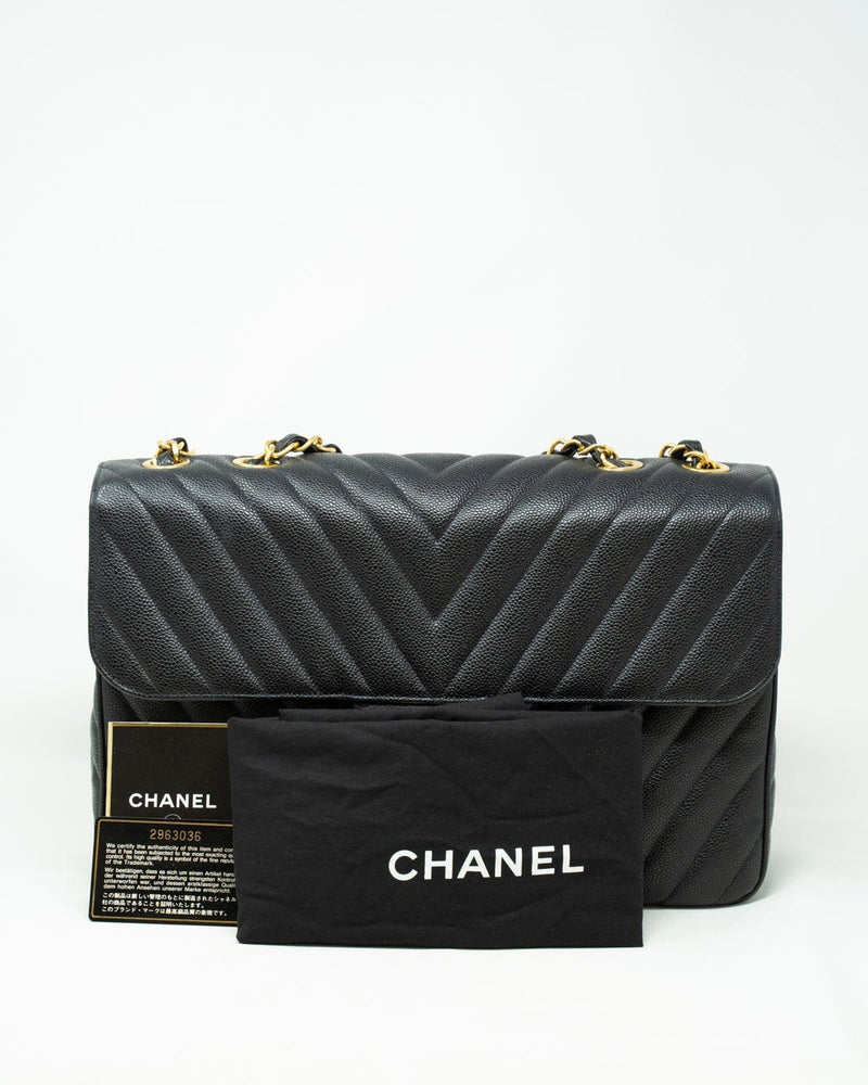 chanel classic flap bag caviar leather